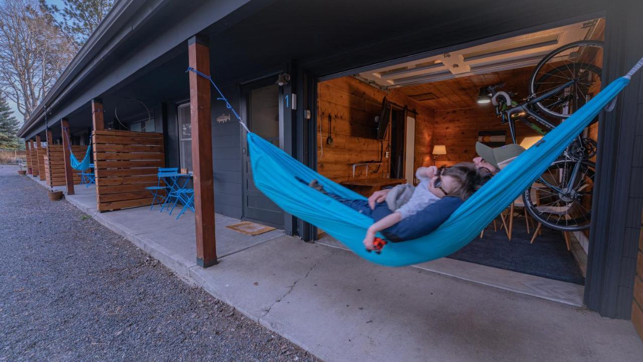 Left Coast Lodge - Pet Friendly Sisters Exteriör bild